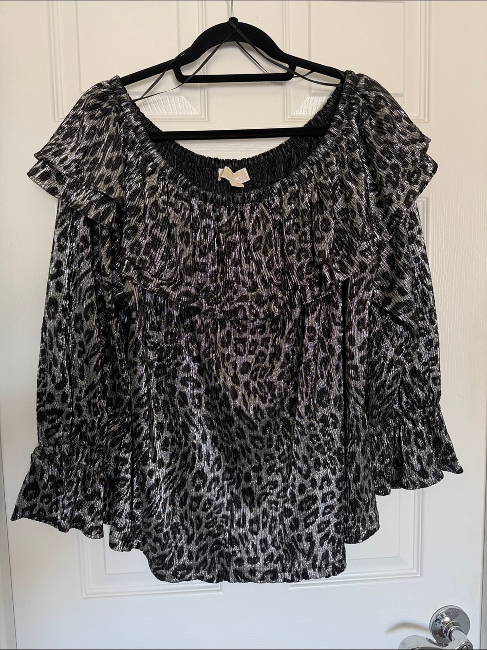 MICHAEL Michael Kors Black & Gray Leopard Ruffle Off-Shoulder Blouse